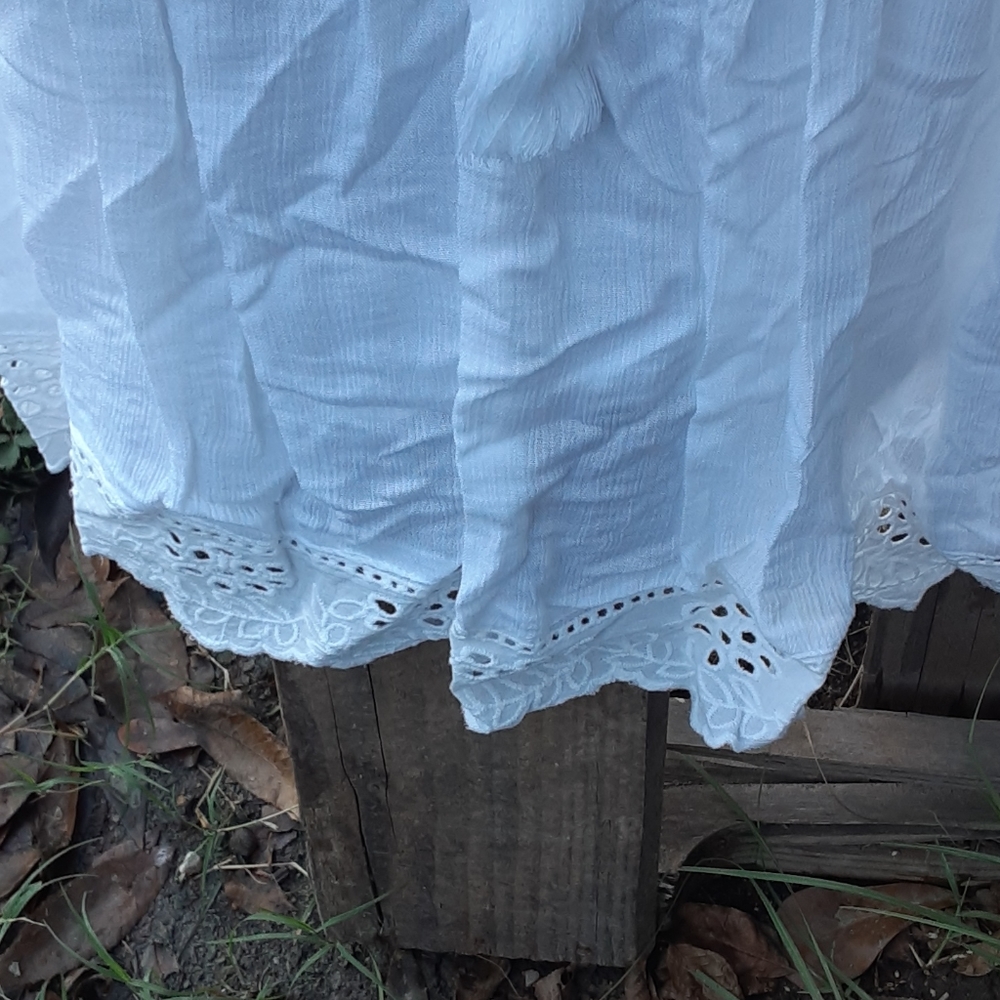 Shirt - Picture 3 of 4